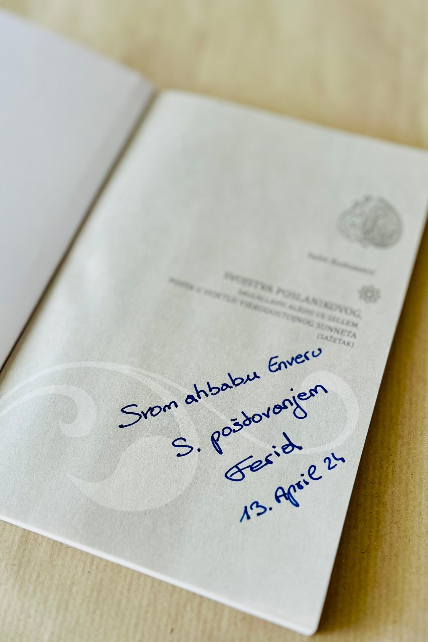 Spakuj kao poklon